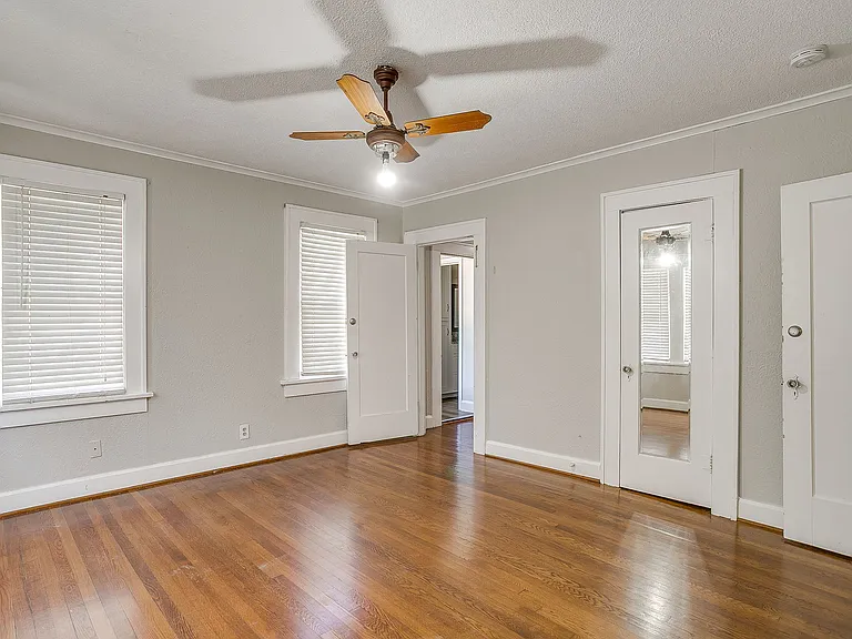 3216 Cockrell Ave — Photo 18