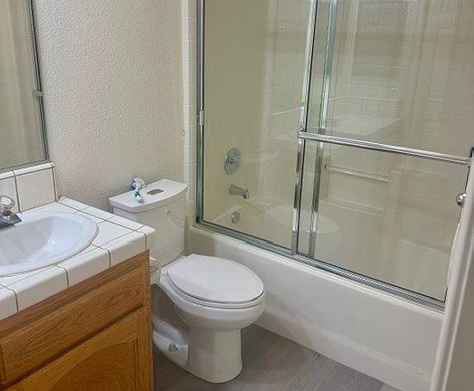 5th image of 17980 Lakeview Dr