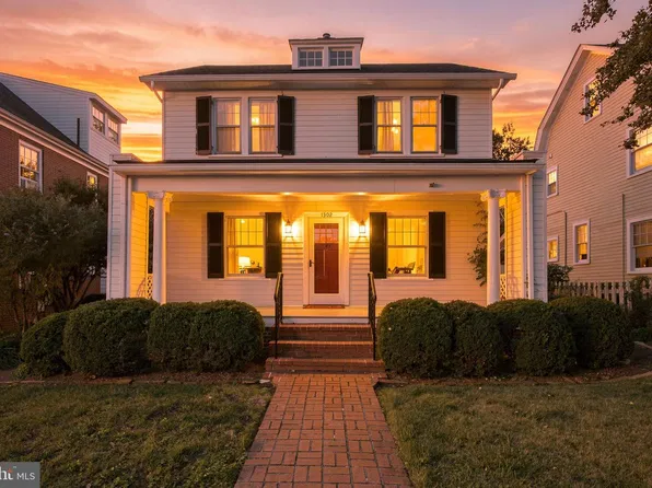 1302 Littlepage St, Fredericksburg, VA 22401