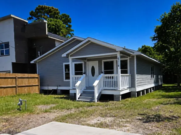 6114 Wedgefield St, Houston, TX 77028