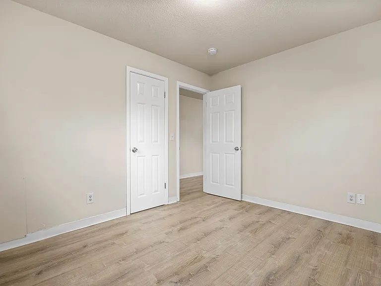 Sprint Depot Apartments — Photo 7