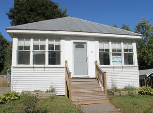 63 Oak St, Waterville, ME 04901