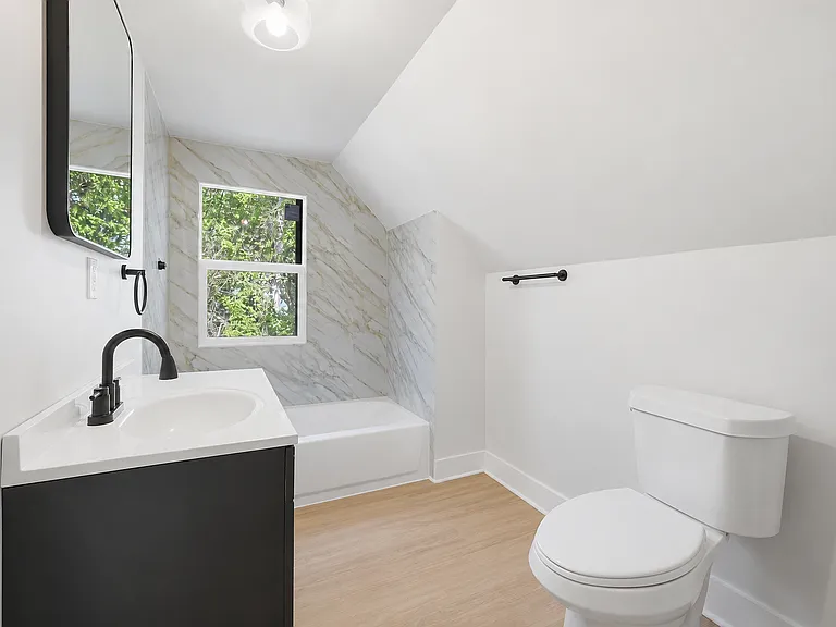 4029 Kingsbury Ave — Photo 16
