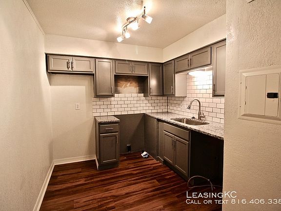 5th image of 120 E 37th St APT 1