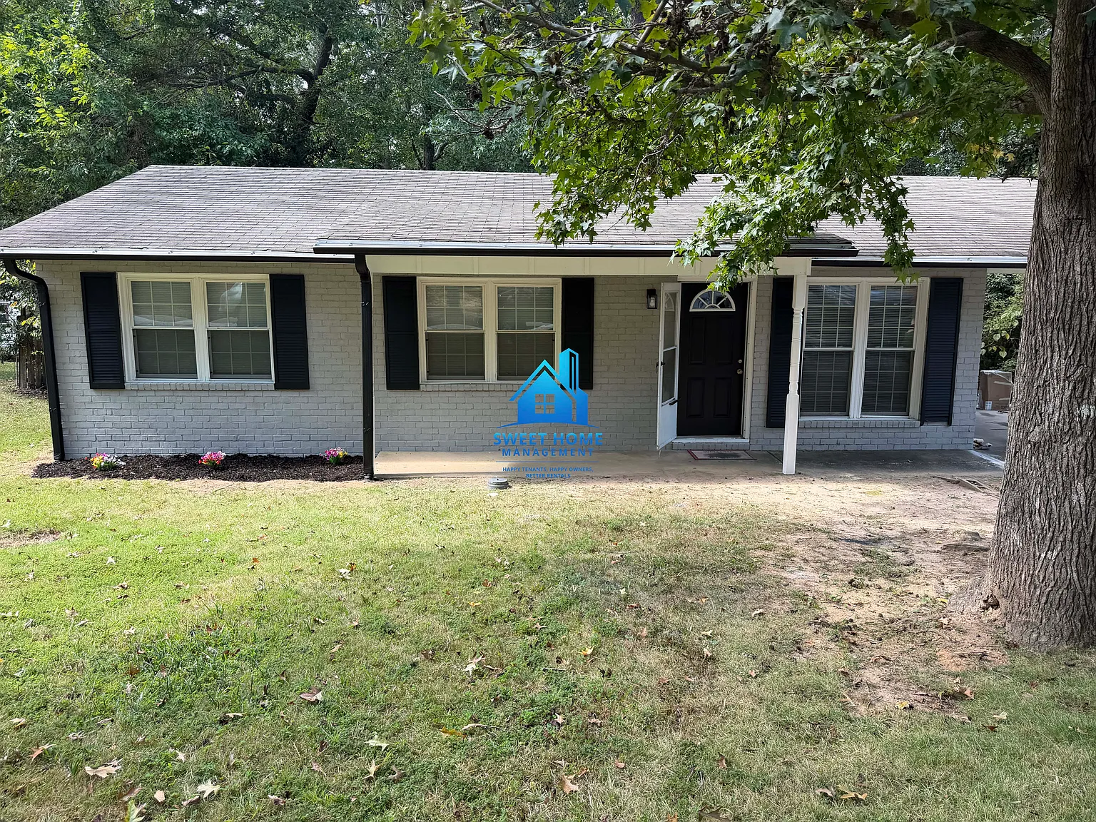 3 bed, 1056 sqft, $1,700 — Photo 1