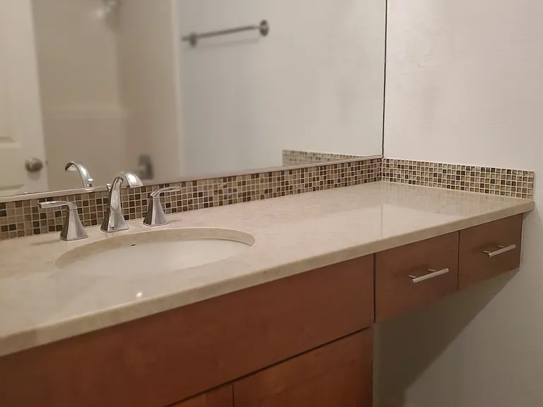 10112 SW Crystal St — Photo 11