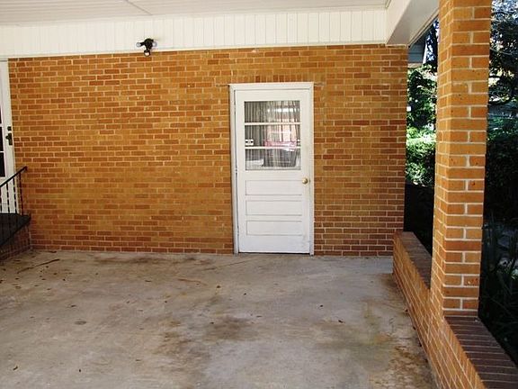 Utility & Laundry room