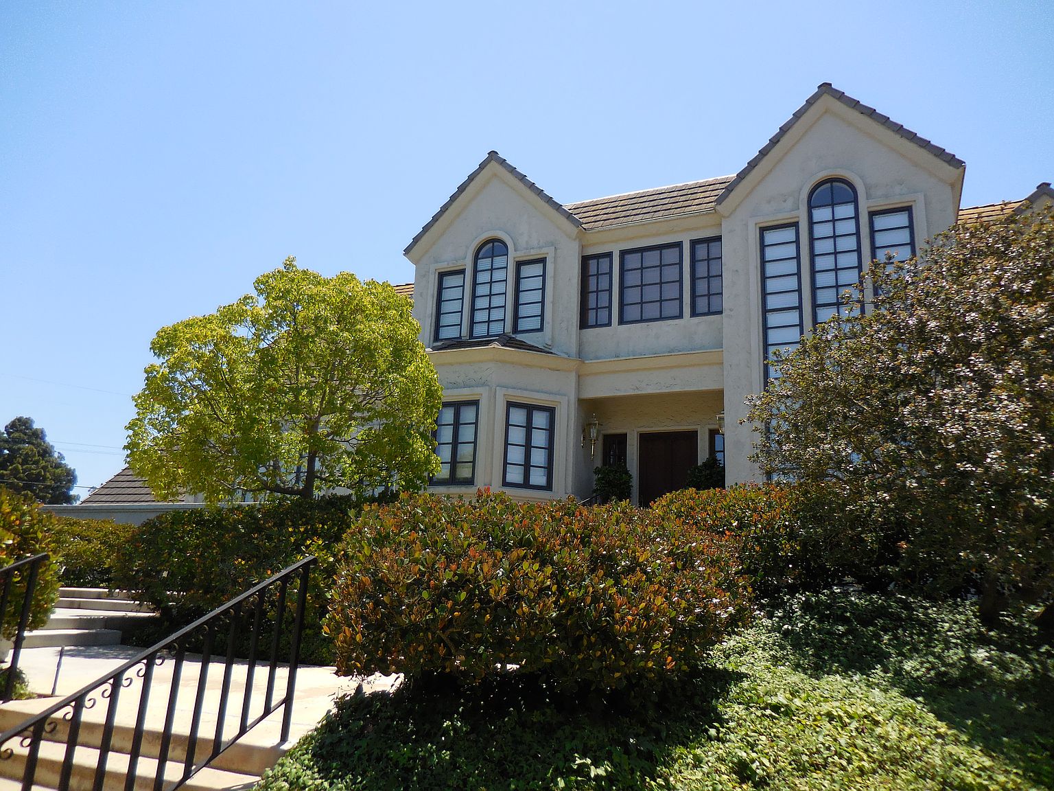 6256 La Pintura Dr, La Jolla, CA 92037 Zillow