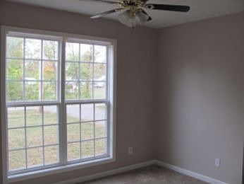 2nd image of 102 Roberts Dr