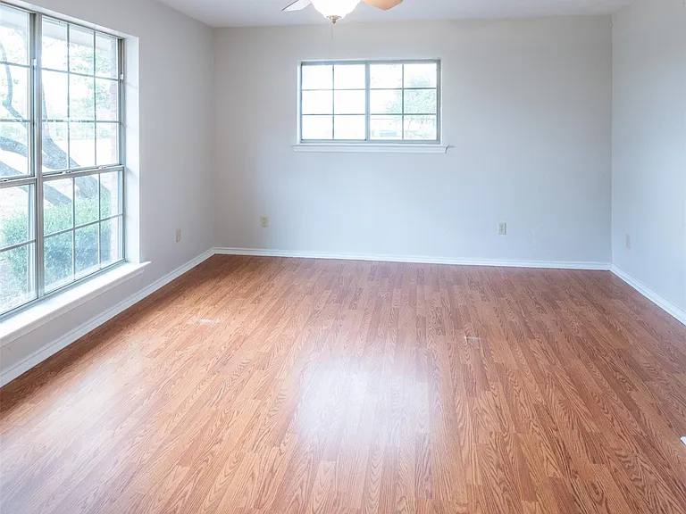 1850 Rock Ridge Rd — Photo 10