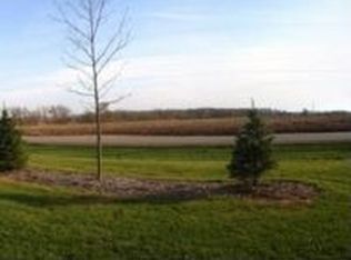 W5820 Manitowoc Rd, APPLETON, WI 54915