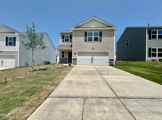 250 Bay Laurel Dr, Sanford, NC 27332