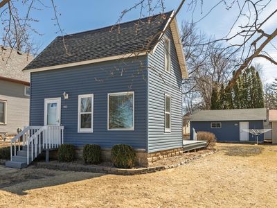 209 2nd St NE, Hayfield, MN, 55940