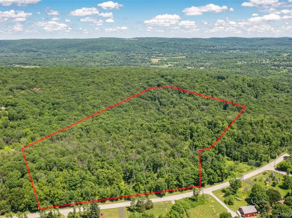 Baker Road, Hopewell Junction, NY 12533