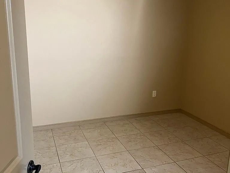 4114 Galicia Way — Photo 13