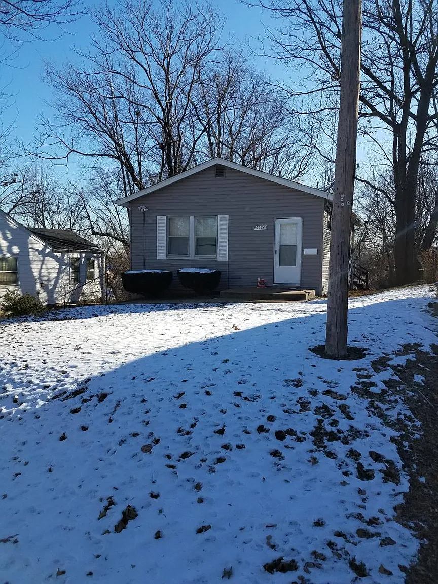 5524 Hamilton Ave photo 1