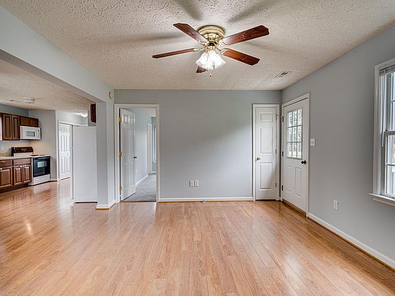 5th image of 723 Parkview Dr