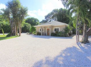 715 Barcelona Dr, Key Largo, FL 33037