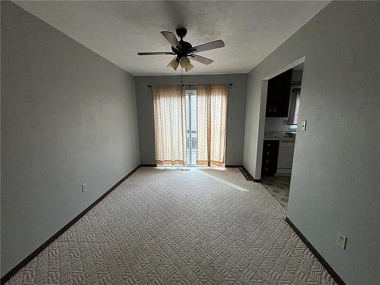3204 Camberly Dr — Photo 13