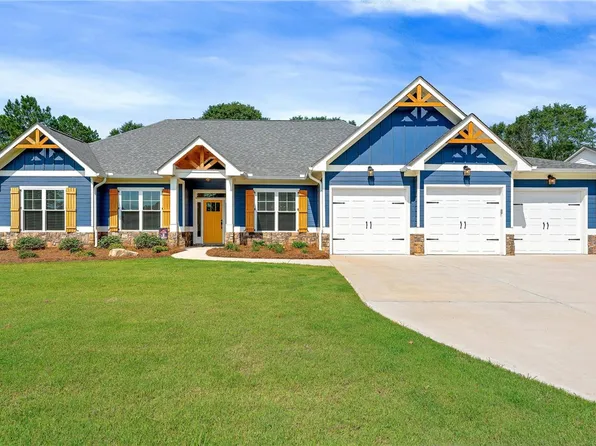 102 Carlota Way, Hartwell, GA 30643