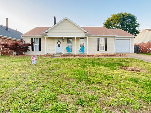3rd image of 10168 Palmer Dr