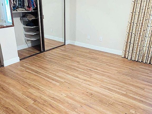 4th image of 3825 Fujiyama Way