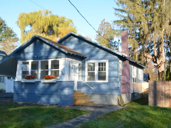 967 New Scotland Rd, Albany, NY 12208