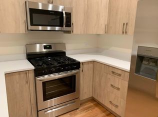 1039 W Barry Ave #1, Chicago, IL 60657