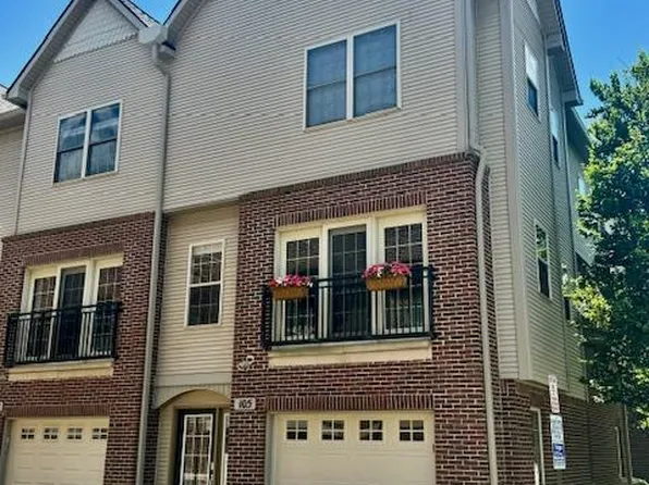 105 S 2nd St, Brighton, MI 48116