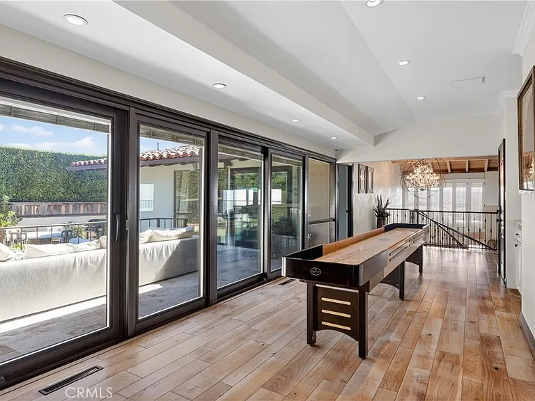 8 Monarch Bay Dr — Photo 15