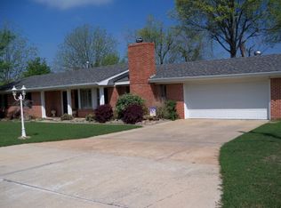 2906 E 7th St, Ada, OK 74820