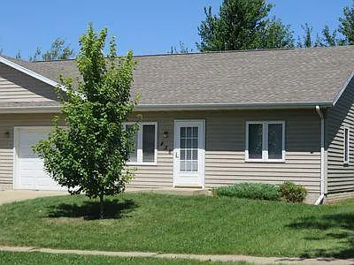 436 Broderick Dr NE Photo 1