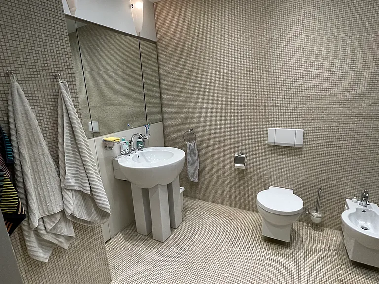 115 N 1st St #3 — Photo 8