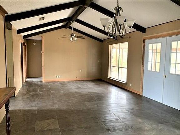 3rd image of 1032 Quail Creek Dr
