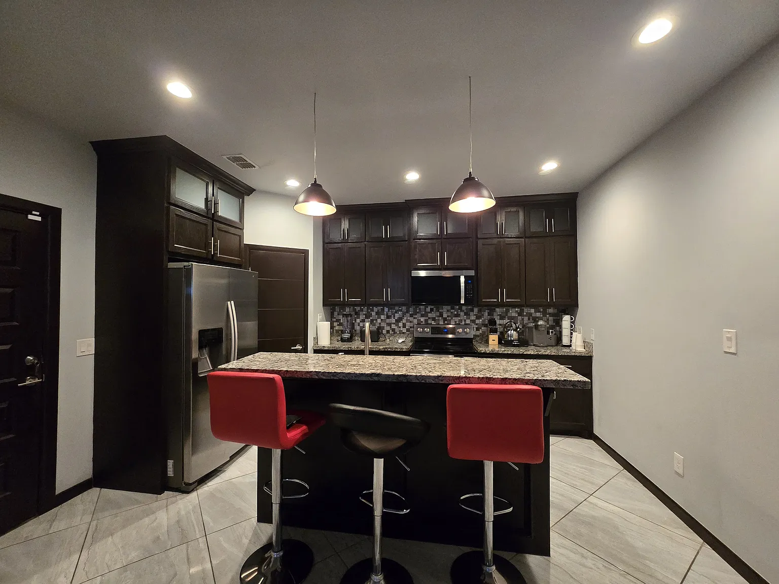 6743 Garden Woods Ave — Photo 2