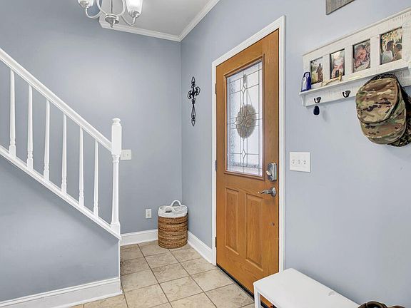 5th image of 235 Trestlewood Dr