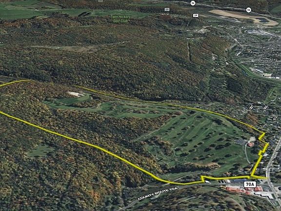 3rd image of 473 Seneca Rd