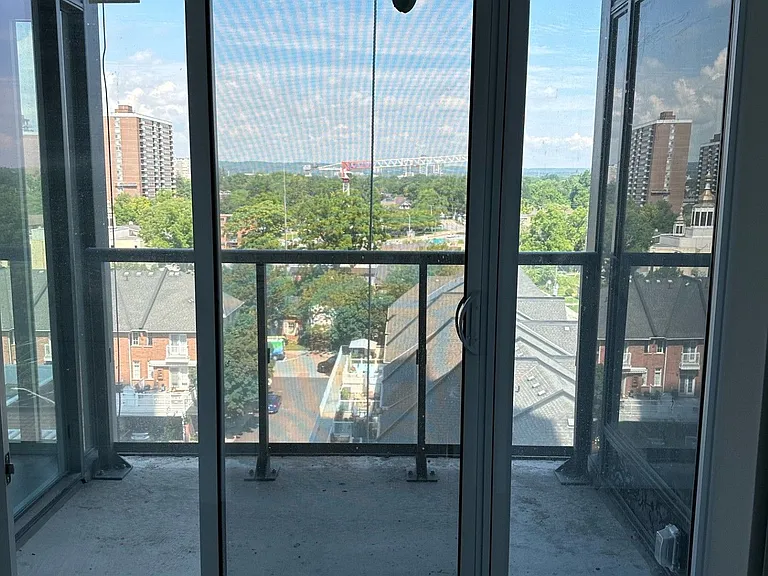 370 Martha St #701 — Photo 10
