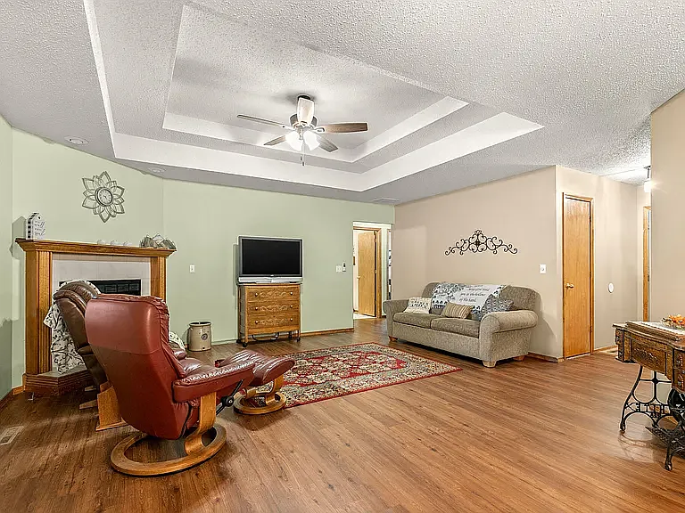 3957 W Wayland St — Photo 30