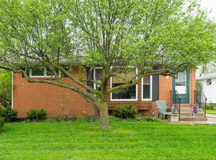 14 Patsy Ln, Depew, NY 14043