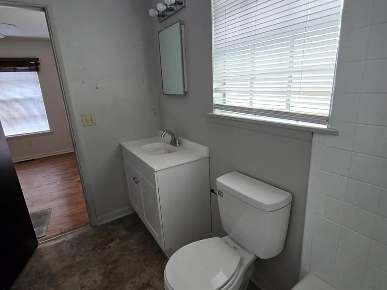 19 W Grady St #1 — Photo 12