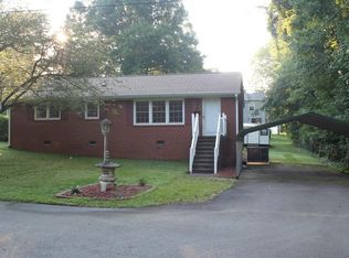 111 White St, Mebane, NC 27302