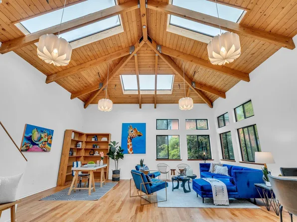 2120 6th St Unit 14, Berkeley, CA 94710