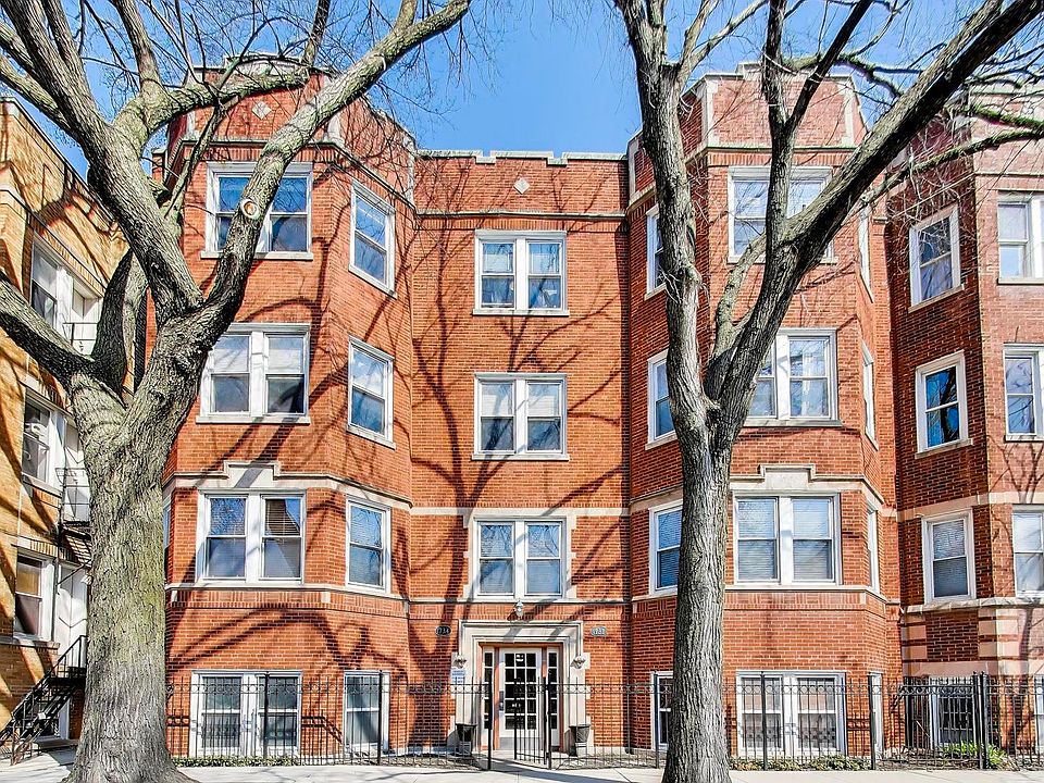 1st image of 1734 W Foster Ave #1