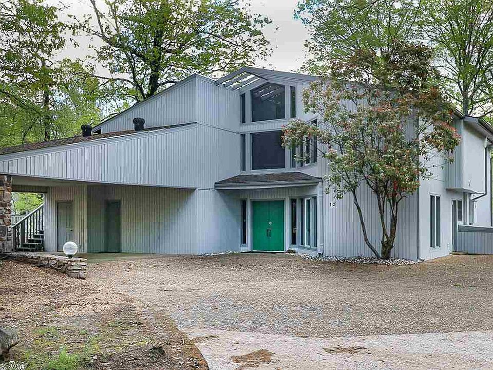 1st image of 12 Guadalajara Ln