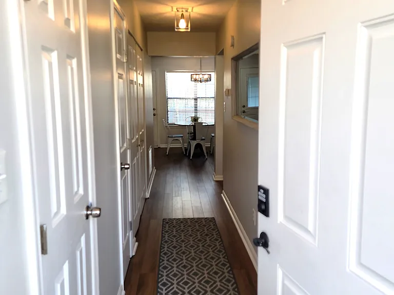 1710 Skiffes Creek Cir — Photo 5