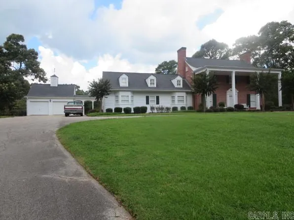 645 Highway 32 E, Hope, AR 71801