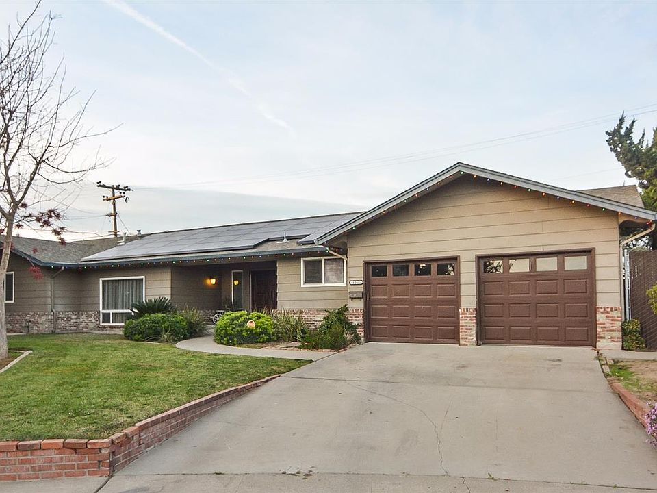 1st image of 1207 Cooper Dr