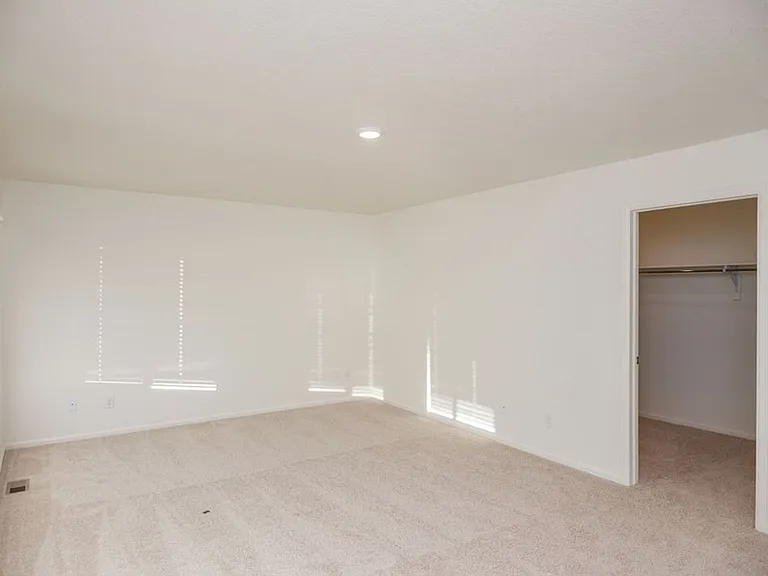 6818 Gateway Crossing St — Photo 30