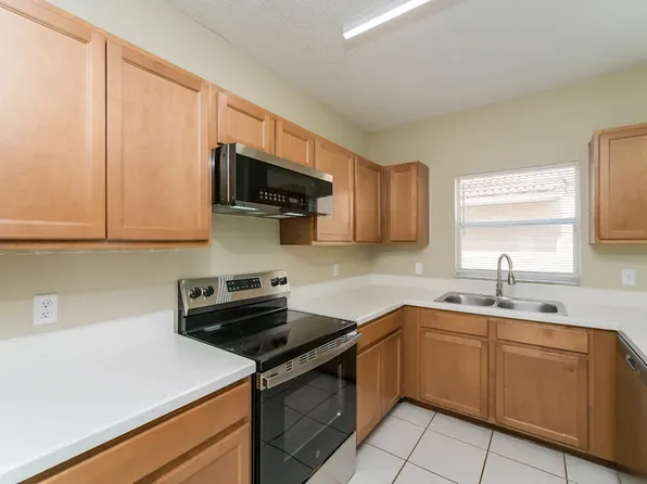 2346 Cordova Ct, Kissimmee, FL 34743
